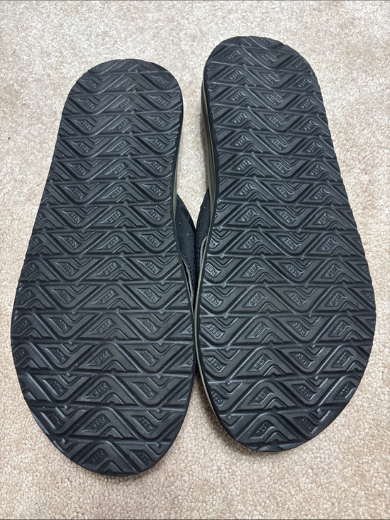 Reef Phantom Olive Footbed with Black Straps Flip Flop Cushioned Sandals Size 9 main image 4
